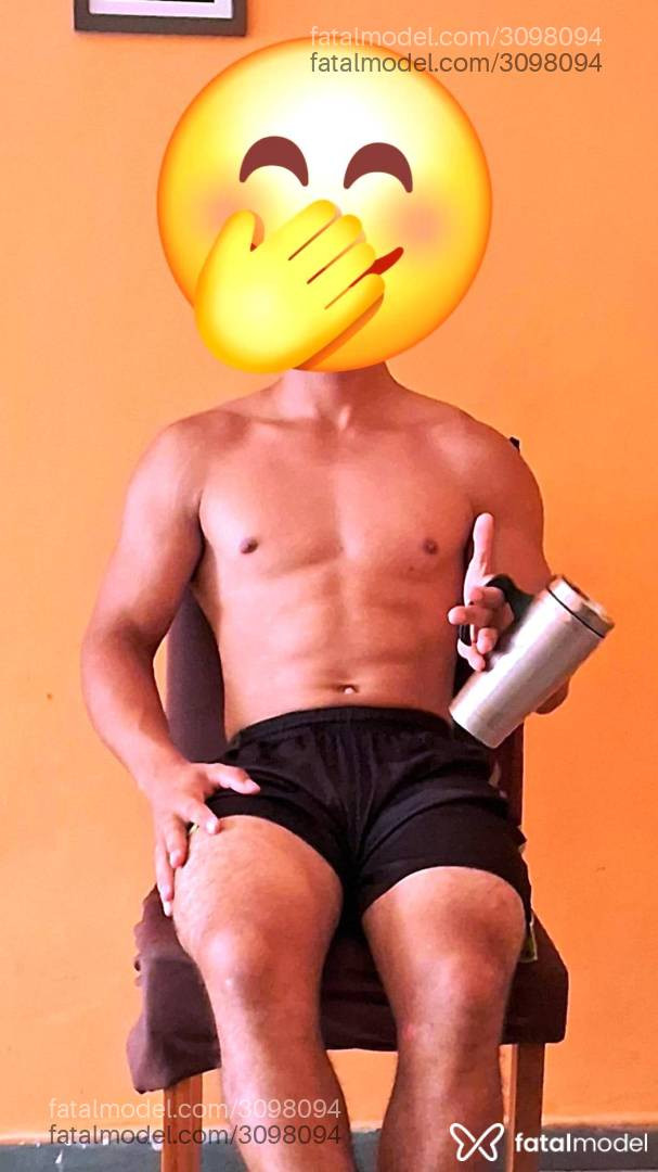 Acompanhante homem morena (o) de olhos castanhos em Rio de Janeiro - Cris Montel
