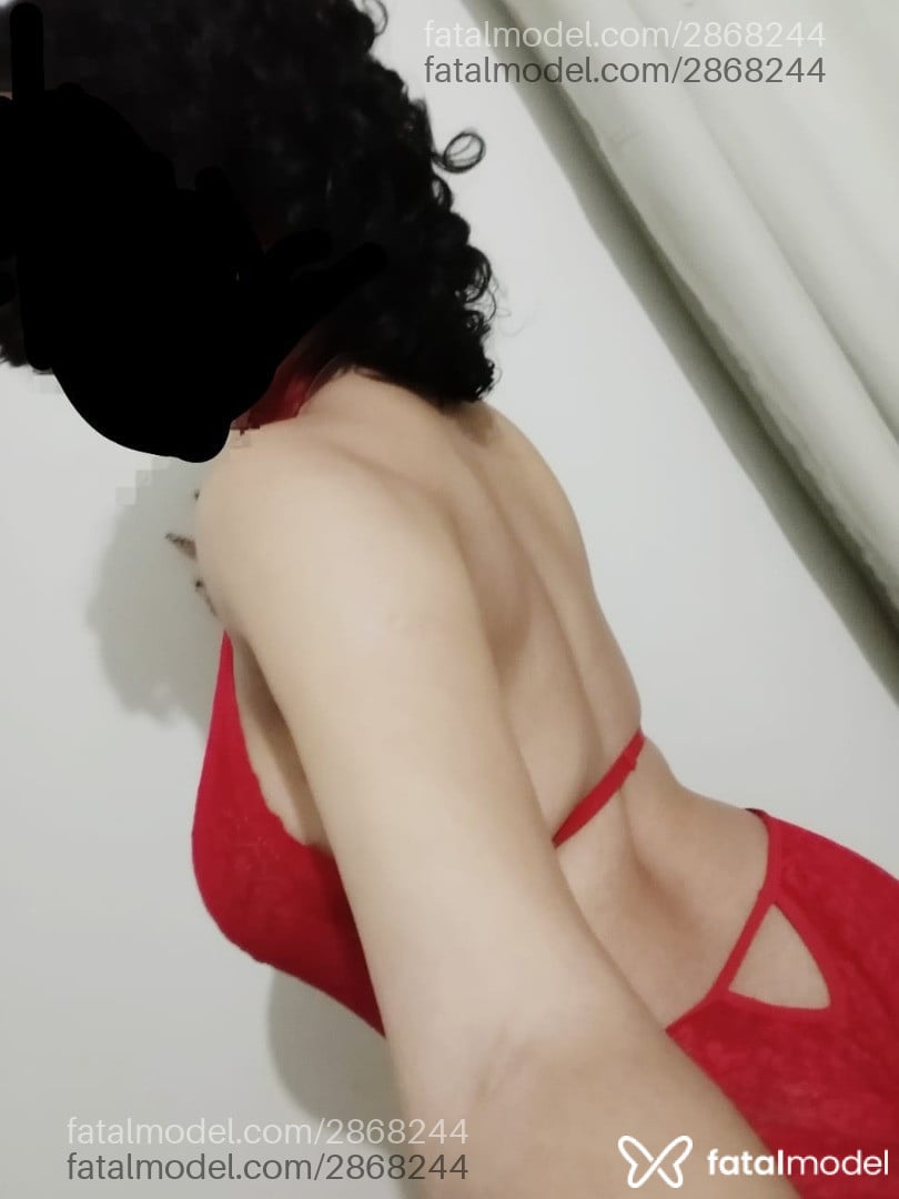 Acompanhante mulher morena (o) de olhos castanhos - Ane Acompanhante mulher morena (o) de olhos castanhos - Ane