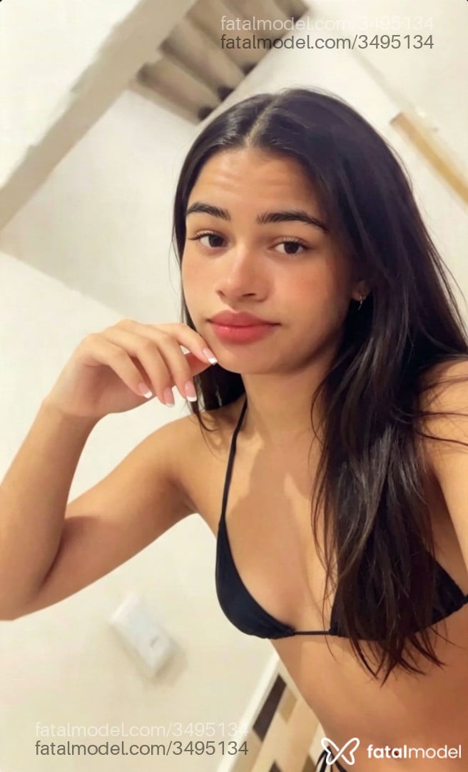 Acompanhante mulher trans com cabelo castanho de olhos castanhos - Mellisa Acompanhante mulher trans com cabelo castanho de olhos castanhos - Mellisa
