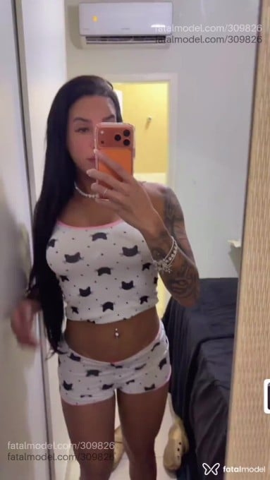 Acompanhante mulher trans morena (o) de olhos verdes em Ribeirão Preto - MELISSA