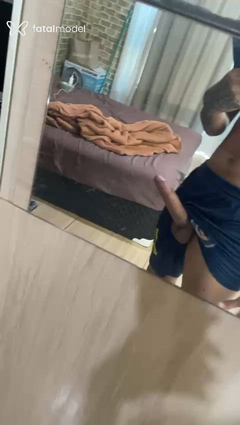 Acompanhante homem com cabelo castanho de olhos mel - Elenilson