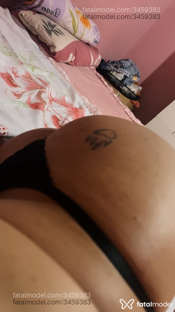Acompanhante mulher morena (o) de olhos castanhos - Suellen