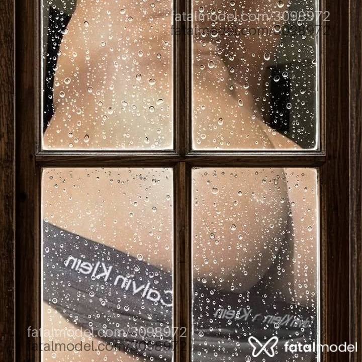 Acompanhante homem loira (o) de olhos verdes - Menortatuado
