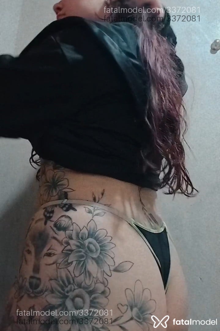 Acompanhante mulher com cabelo castanho de olhos mel - Vitoria