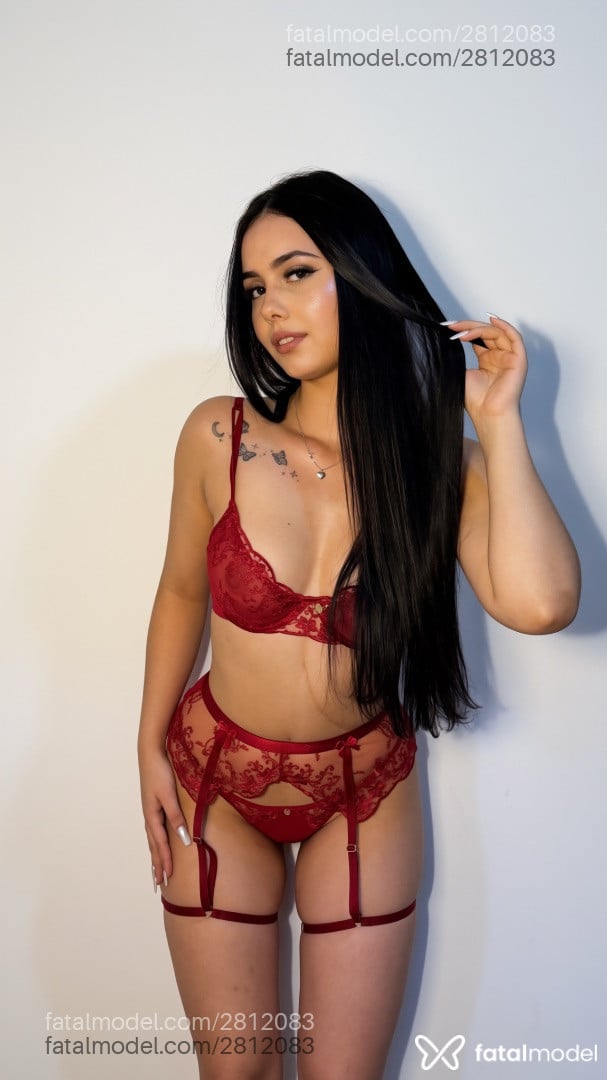 Acompanhante mulher morena (o) de olhos castanhos - Talita Sanches