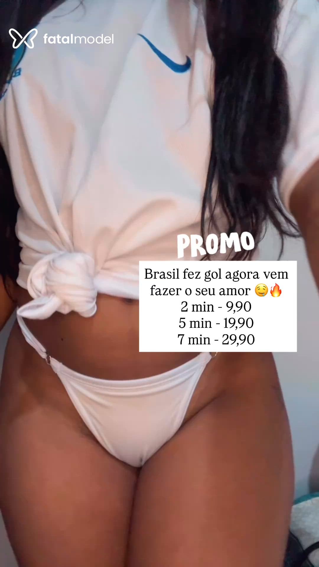 Acompanhante mulher morena (o) de olhos pretos - Julieta