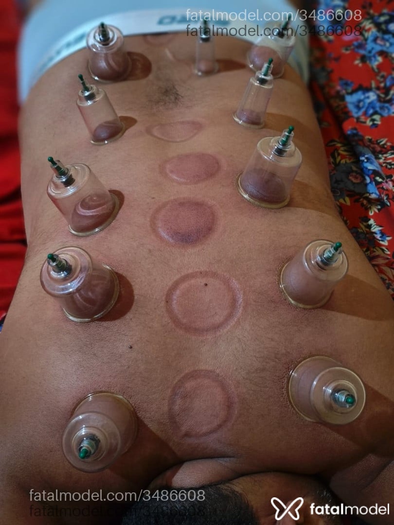 Acompanhante homem com cabelo castanho de olhos pretos - Kauã Santos massot Acompanhante homem com cabelo castanho de olhos pretos - Kauã Santos massot