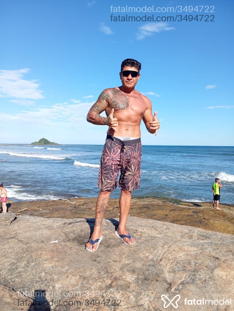 Acompanhante homem com cabelo castanho de olhos castanhos - Jtppitbull