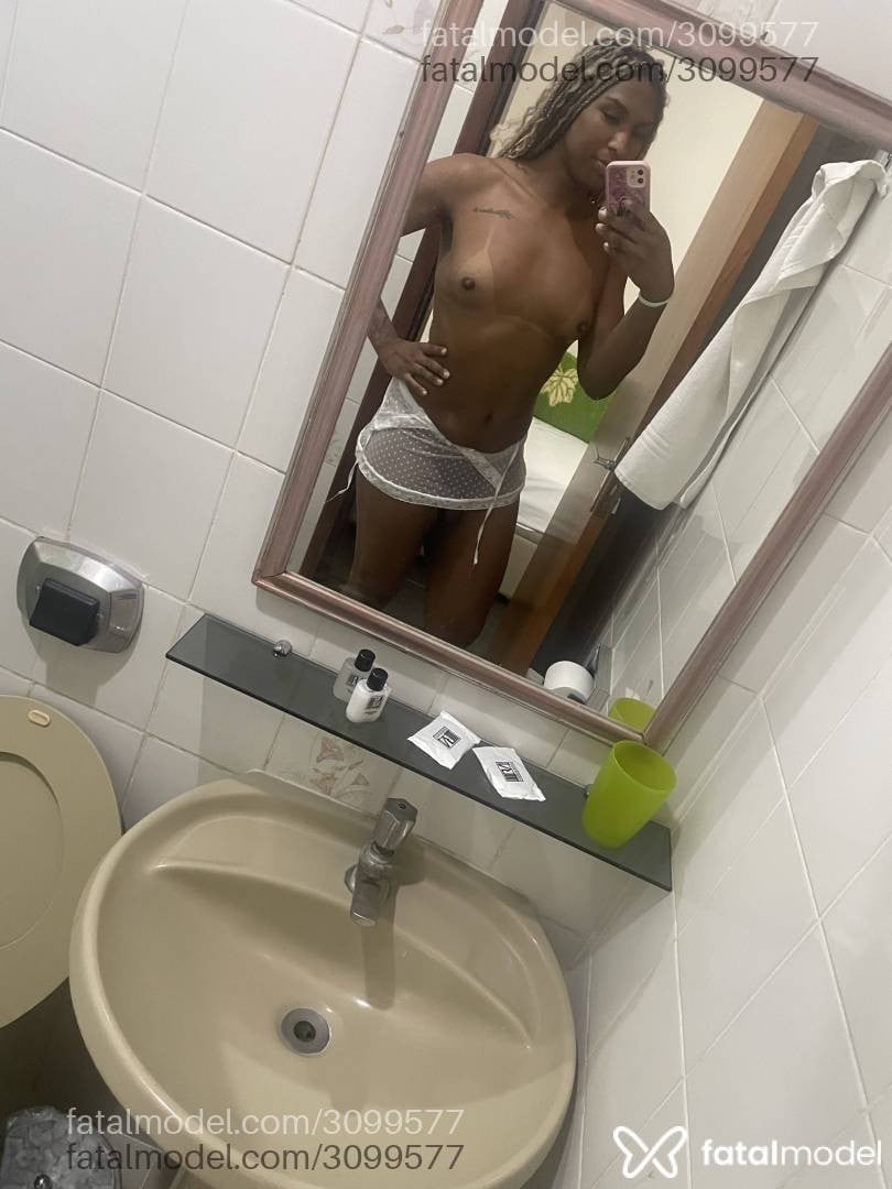 Acompanhante mulher trans com cabelo castanho de olhos castanhos em Jundiaí Acompanhante mulher trans com cabelo castanho de olhos castanhos em Jundiaí - Chantel