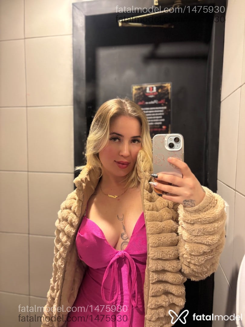 Acompanhante mulher loira (o) de olhos castanhos - Isis Angel