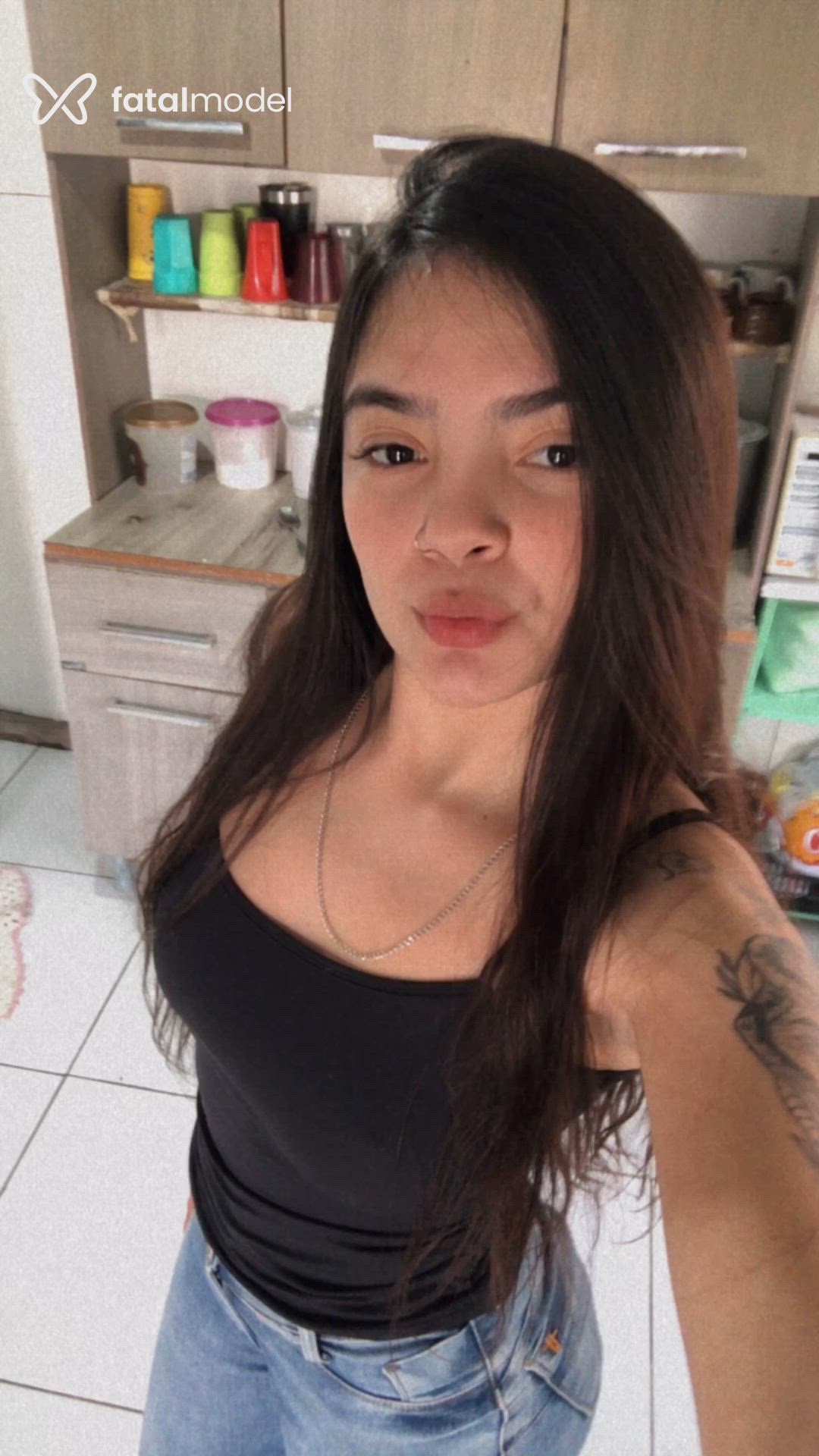Acompanhante mulher morena (o) de olhos castanhos - Beatryz