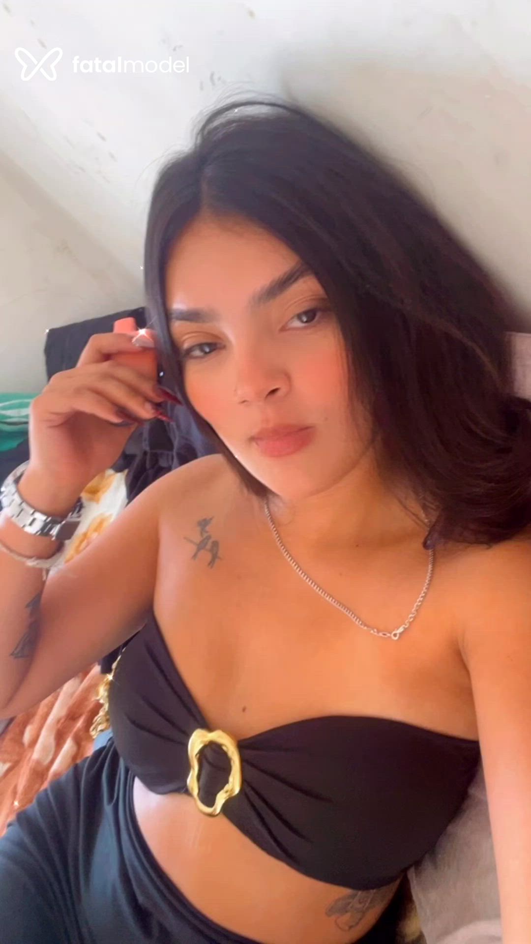 Acompanhante mulher morena (o) de olhos castanhos - Beatryz