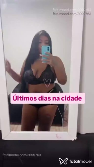 Acompanhante mulher morena (o) de olhos castanhos - Alline Hots Acompanhante mulher morena (o) de olhos castanhos - Alline Hots
