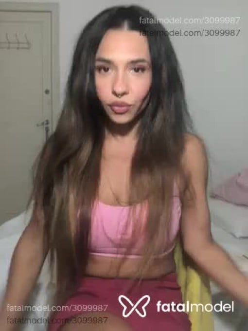 Acompanhante mulher trans morena (o) de olhos castanhos em Virtual - Baliceone