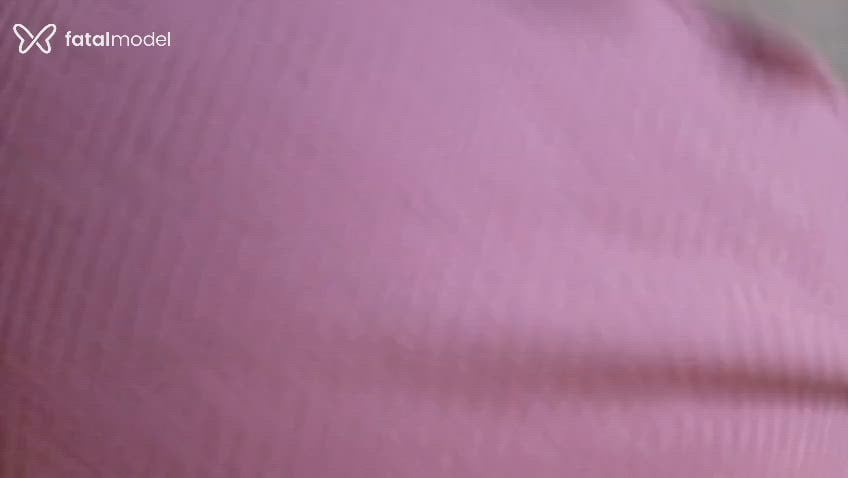 Acompanhante mulher morena (o) de olhos pretos - Tayna