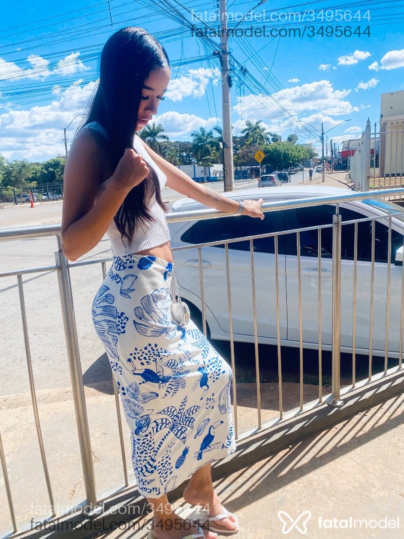 Acompanhante mulher morena (o) de olhos castanhos - Eduarda