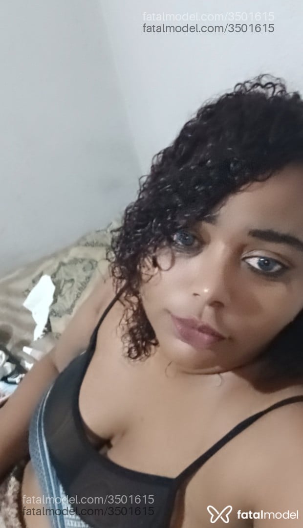 Acompanhante mulher morena (o) de olhos castanhos - Camilinh