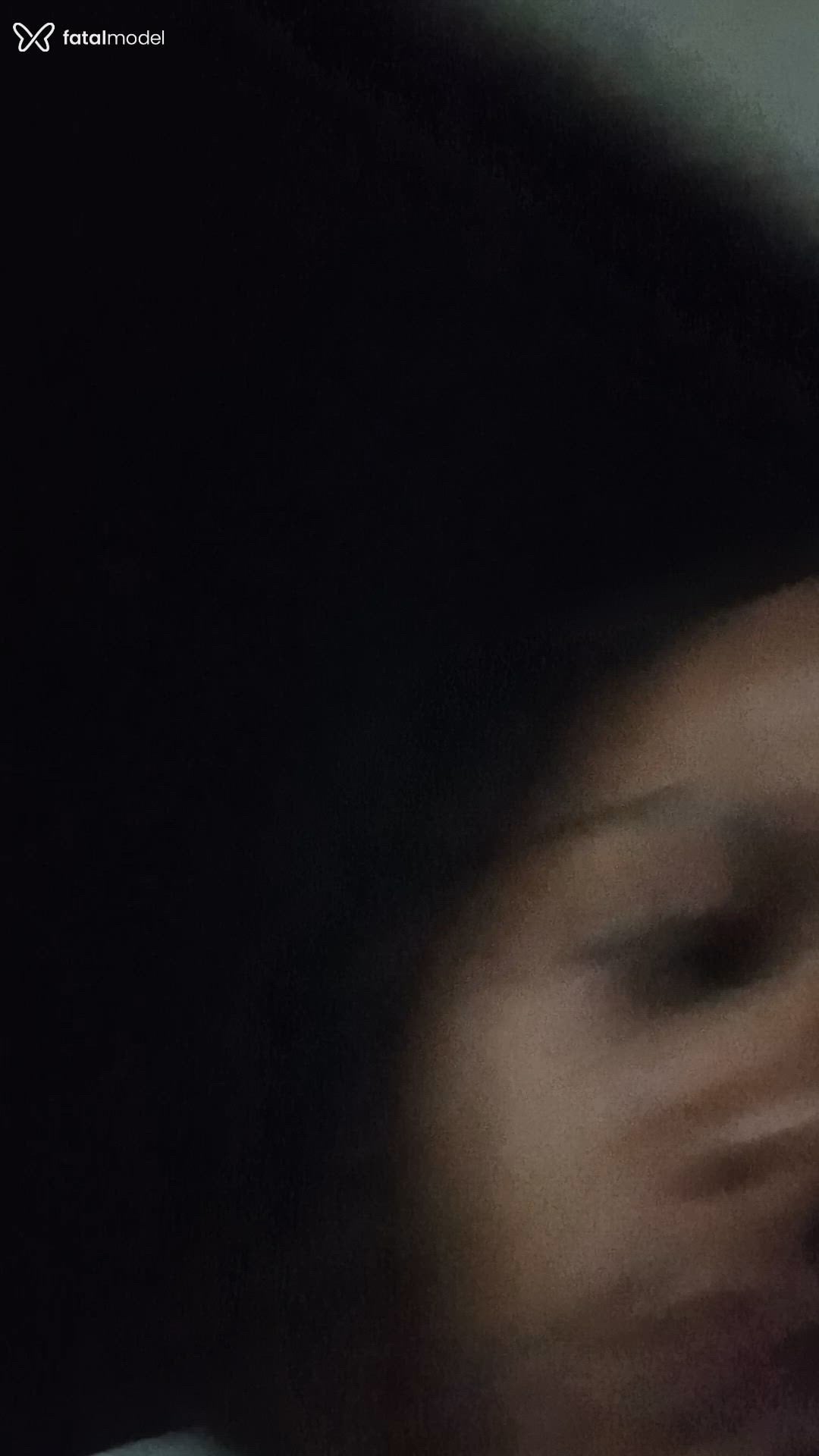 Acompanhante mulher morena (o) de olhos castanhos - Camilinh