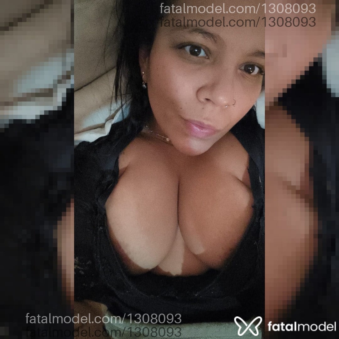 Acompanhante mulher com cabelo castanho de olhos castanhos - Melissa Mendes