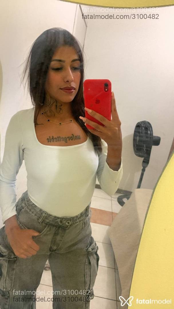 Acompanhante mulher morena (o) de olhos castanhos em São José do Rio Preto - Tainá