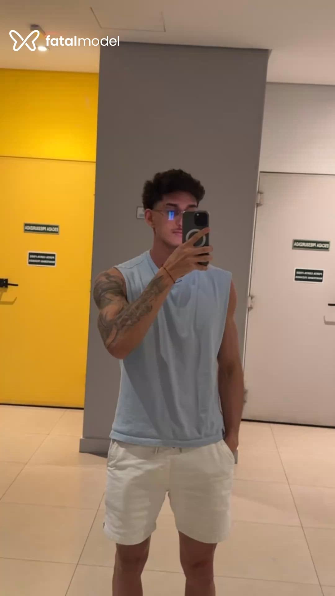 Acompanhante homem com cabelo castanho de olhos castanhos - Wembley Oliveira