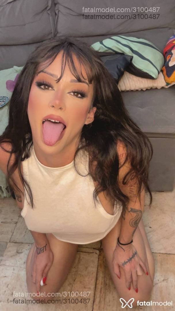 Acompanhante mulher trans morena (o) de olhos castanhos em Belo Horizonte - Isabella