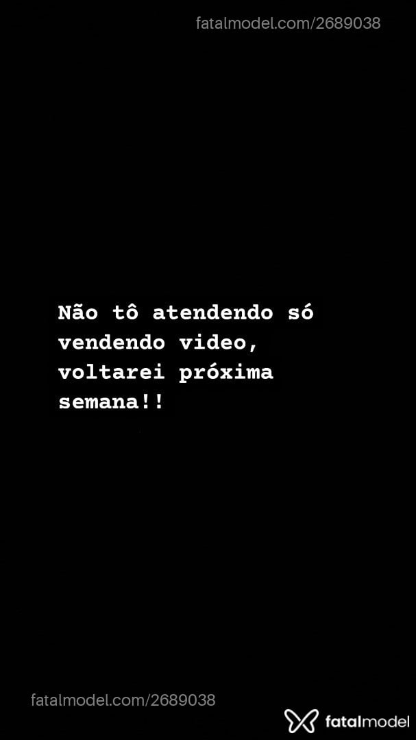 Acompanhante mulher com cabelo castanho de olhos castanhos - Emilly Acompanhante mulher com cabelo castanho de olhos castanhos - Emilly