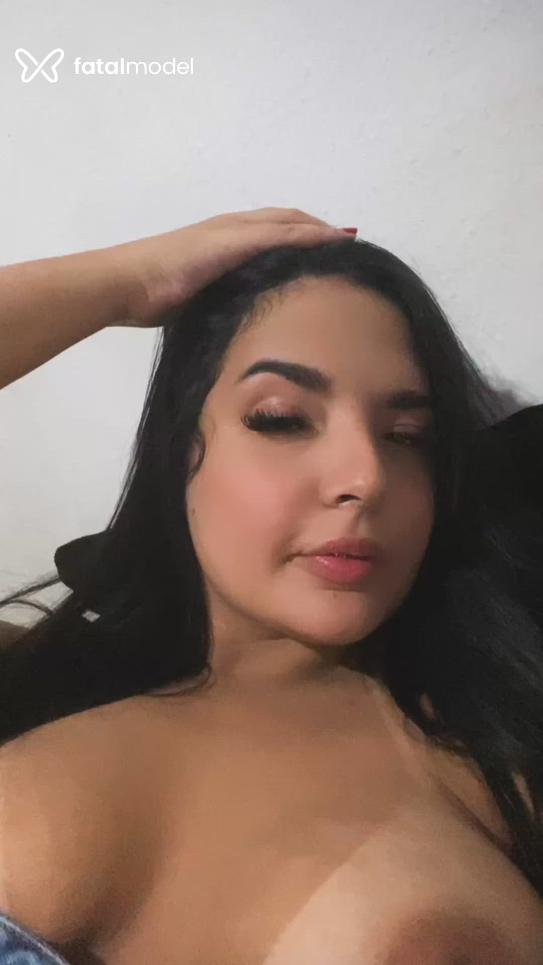 Acompanhante mulher morena (o) de olhos castanhos - Mabell