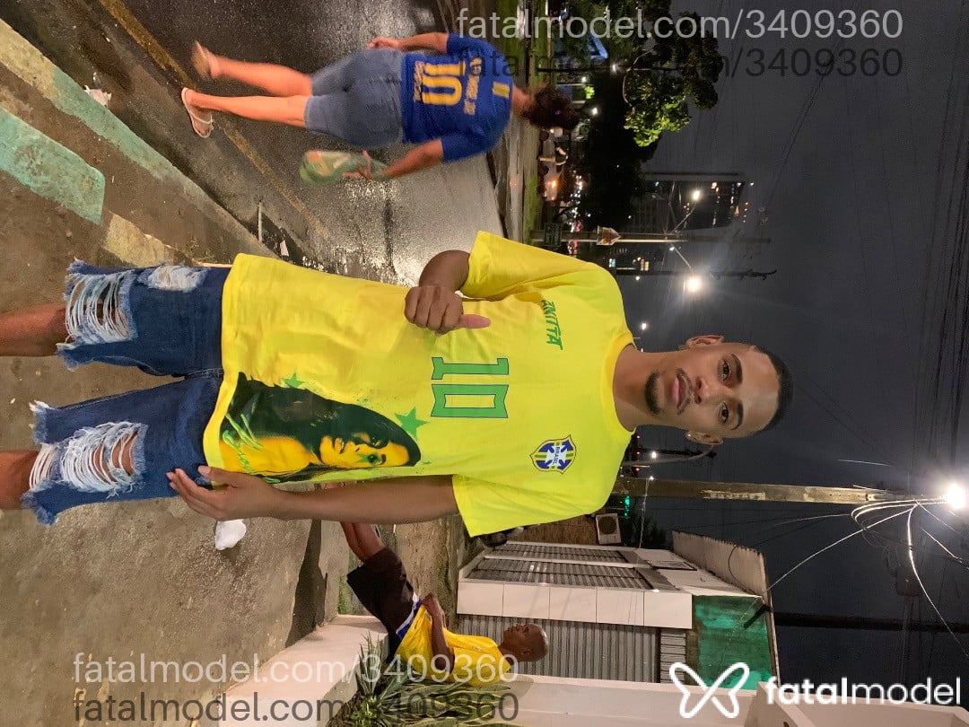 Acompanhante homem morena (o) de olhos pretos - Davi Barbosa