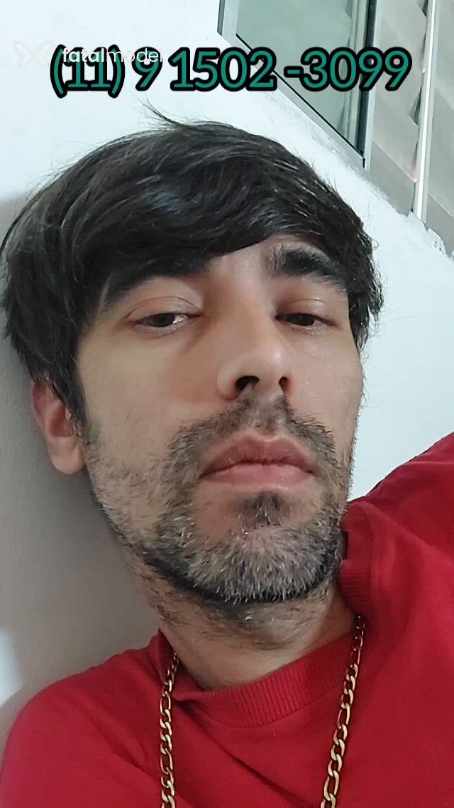 Acompanhante homem morena (o) de olhos mel - Icaro