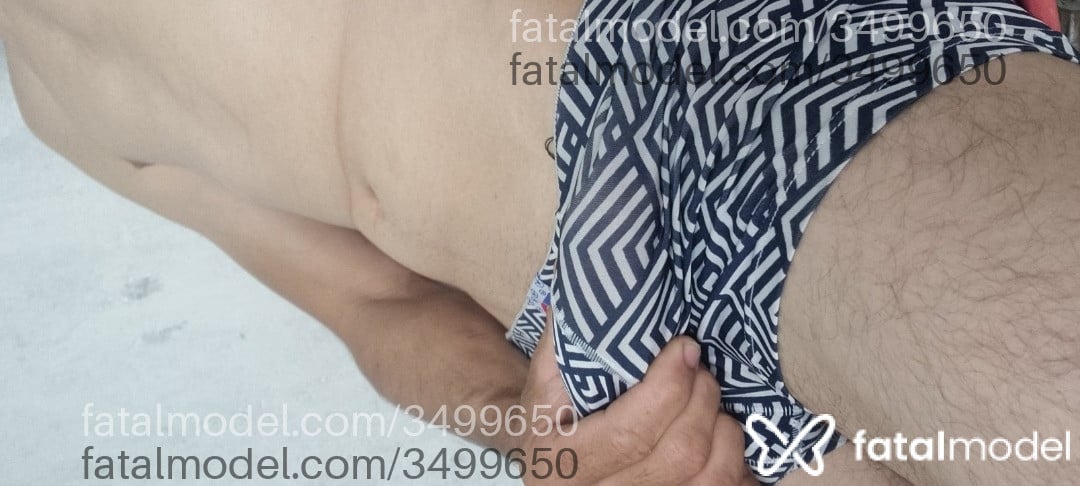 Acompanhante homem com cabelo castanho de olhos verdes - Eronildo Acompanhante homem com cabelo castanho de olhos verdes - Eronildo