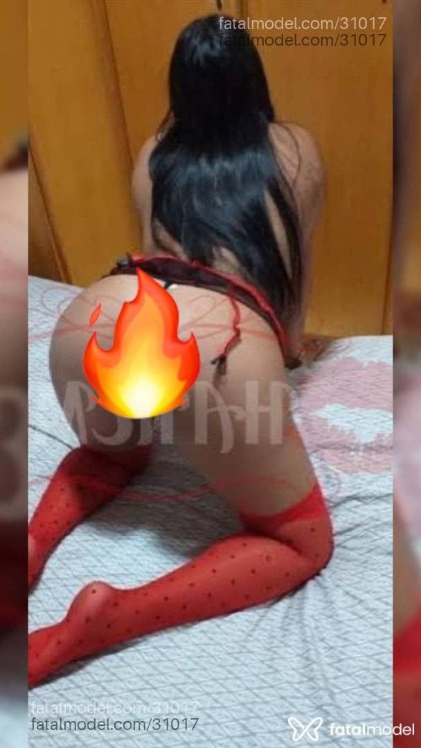 Acompanhante mulher trans morena (o) de olhos mel - Luana Pavanelli