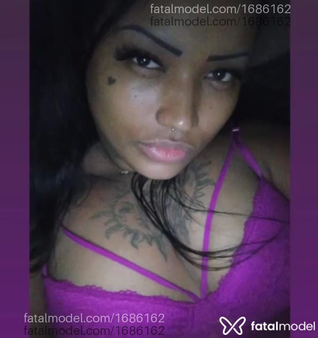 Acompanhante mulher morena (o) de olhos castanhos - Ana Julia