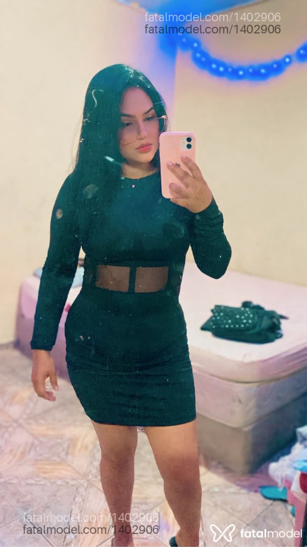 Acompanhante mulher loira (o) de olhos castanhos - Penélope