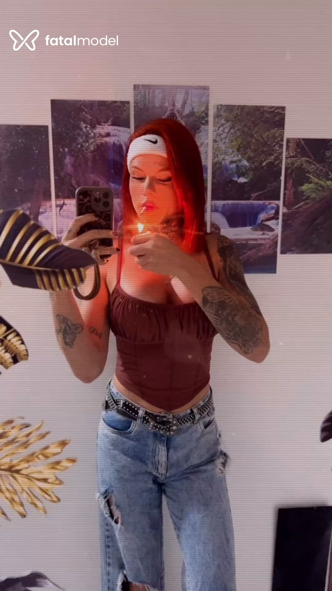 Acompanhante mulher trans com cabelo castanho de olhos castanhos - Mistika