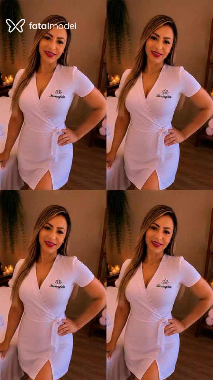 Acompanhante mulher loira (o) de olhos castanhos - Gaby