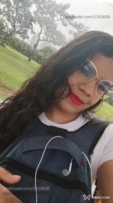 Acompanhante mulher morena (o) de olhos pretos em Goiânia - Lara