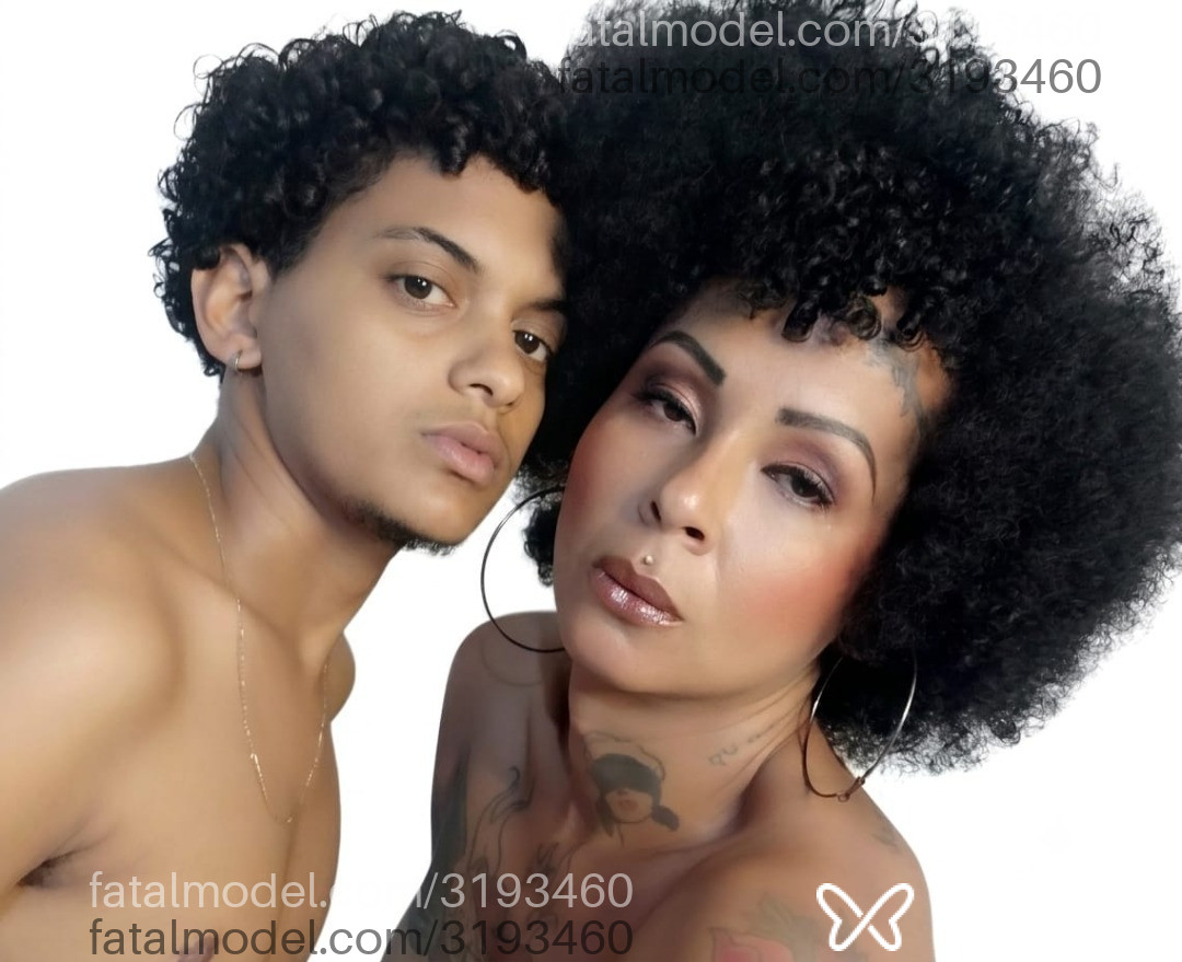 Acompanhante mulher trans morena (o) de olhos castanhos - Casaltrans