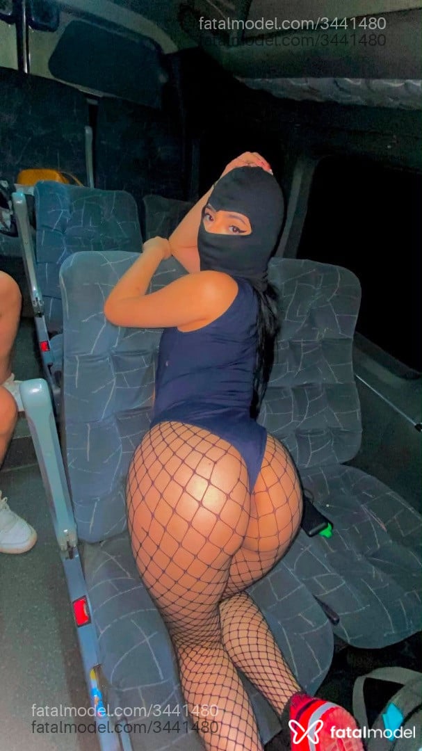Acompanhante mulher morena (o) de olhos castanhos - Laura