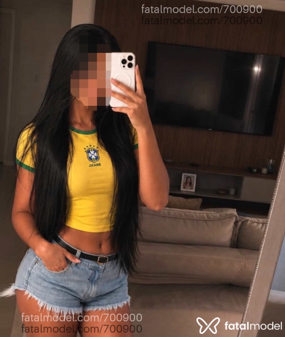 Acompanhante mulher morena (o) de olhos castanhos - Ayla Acompanhante mulher morena (o) de olhos castanhos - Ayla