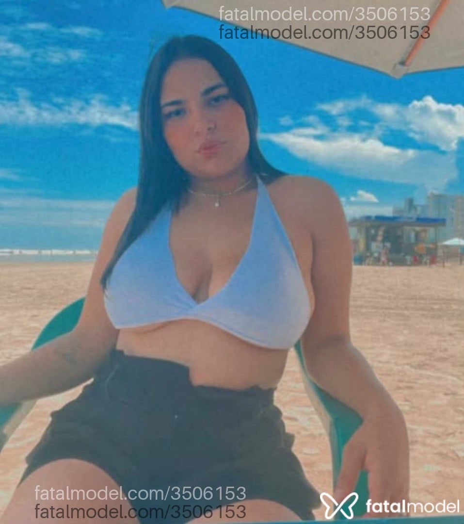 Acompanhante mulher morena (o) de olhos castanhos - Luana Acompanhante mulher morena (o) de olhos castanhos - Luana