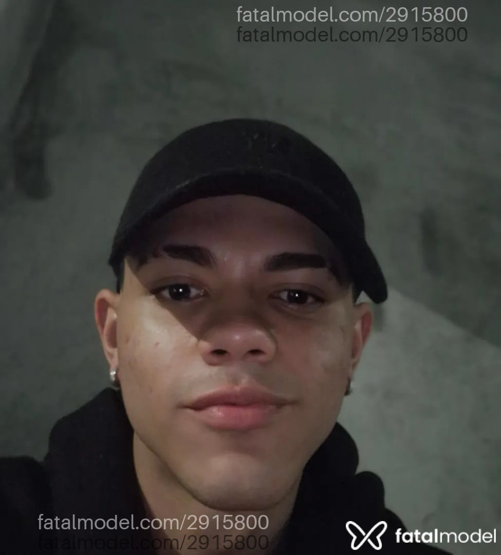 Acompanhante homem com cabelo castanho de olhos castanhos - Samuel Alves Acompanhante homem com cabelo castanho de olhos castanhos - Samuel Alves