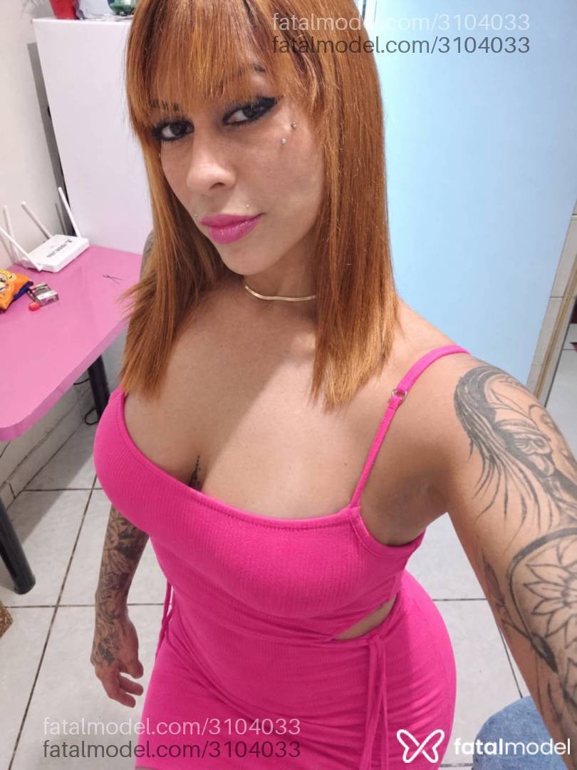 Acompanhante mulher ruiva (o) de olhos castanhos - Taínah Manauara