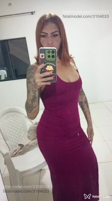 Acompanhante mulher ruiva (o) de olhos castanhos - Carmem Smith Acompanhante mulher ruiva (o) de olhos castanhos - Carmem Smith