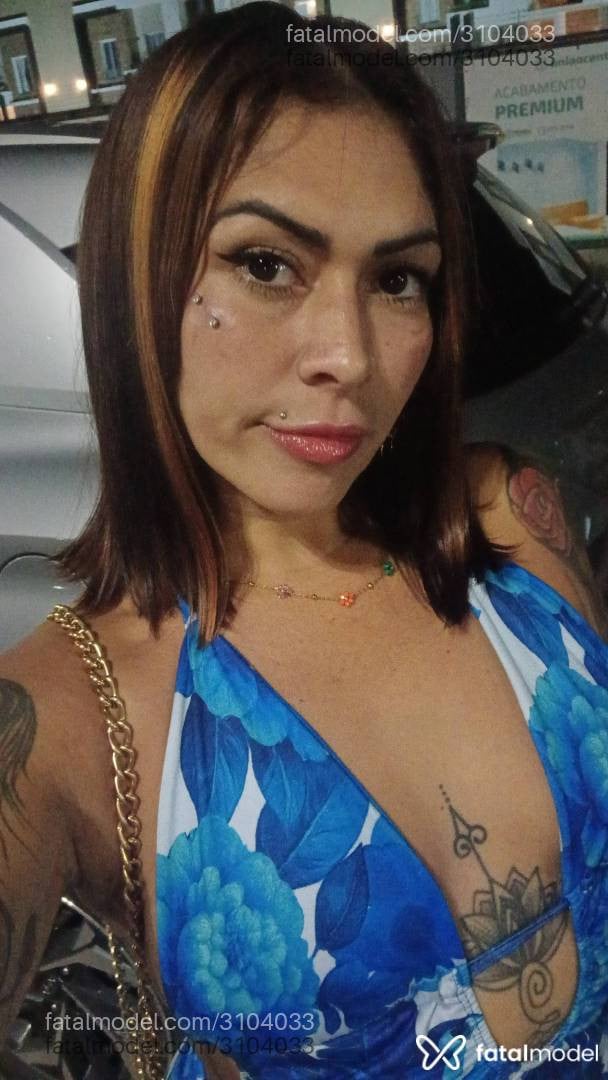 Acompanhante mulher ruiva (o) de olhos castanhos - Carmem Smith Acompanhante mulher ruiva (o) de olhos castanhos - Carmem Smith