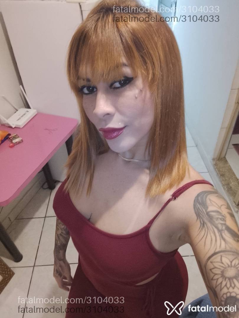 Acompanhante mulher ruiva (o) de olhos castanhos - Taínah Manauara