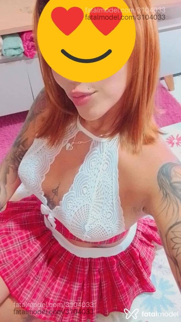 Acompanhante mulher ruiva (o) de olhos castanhos - Carmem Smith