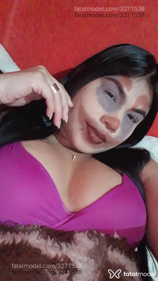 Acompanhante mulher morena (o) de olhos pretos - Indiamanauara