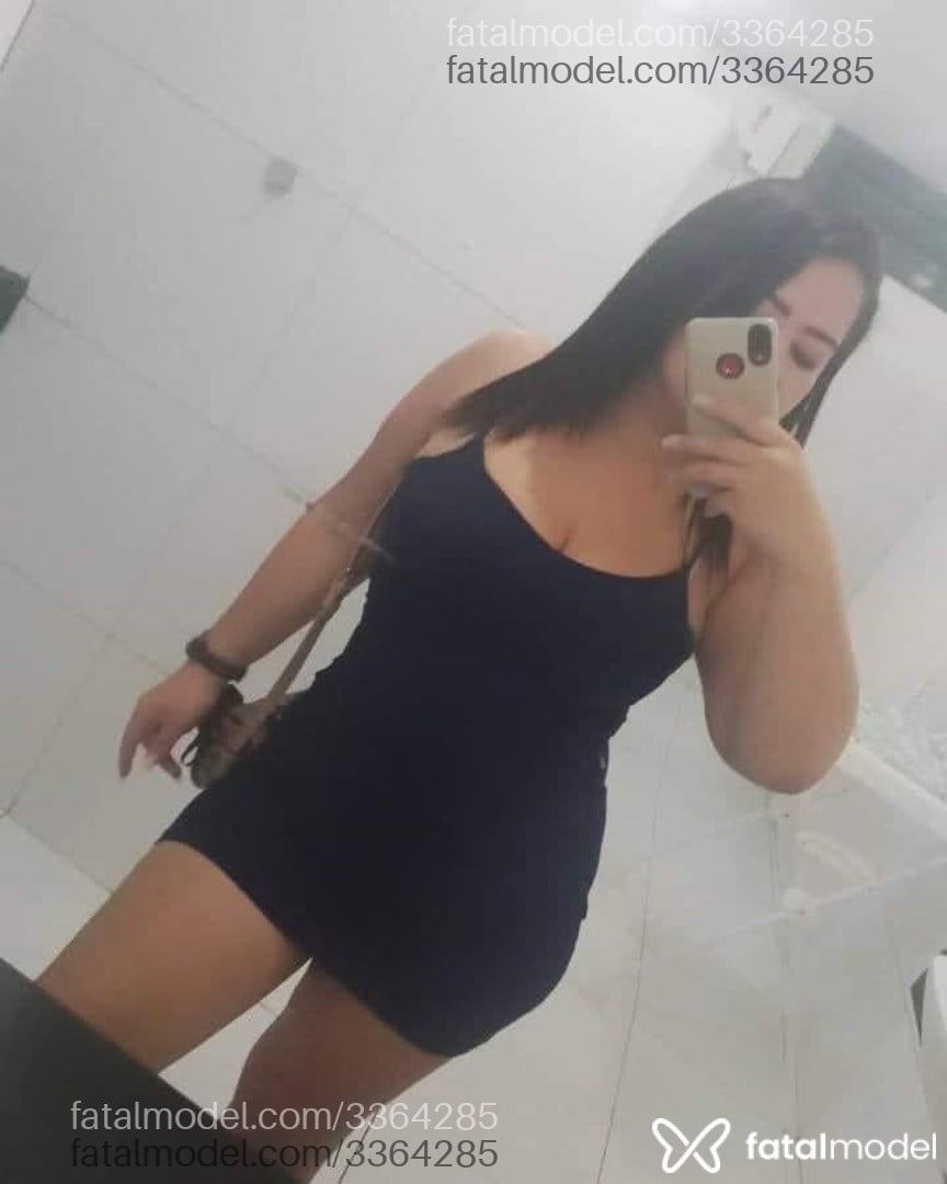 Acompanhante mulher morena (o) de olhos castanhos - Melissalaura