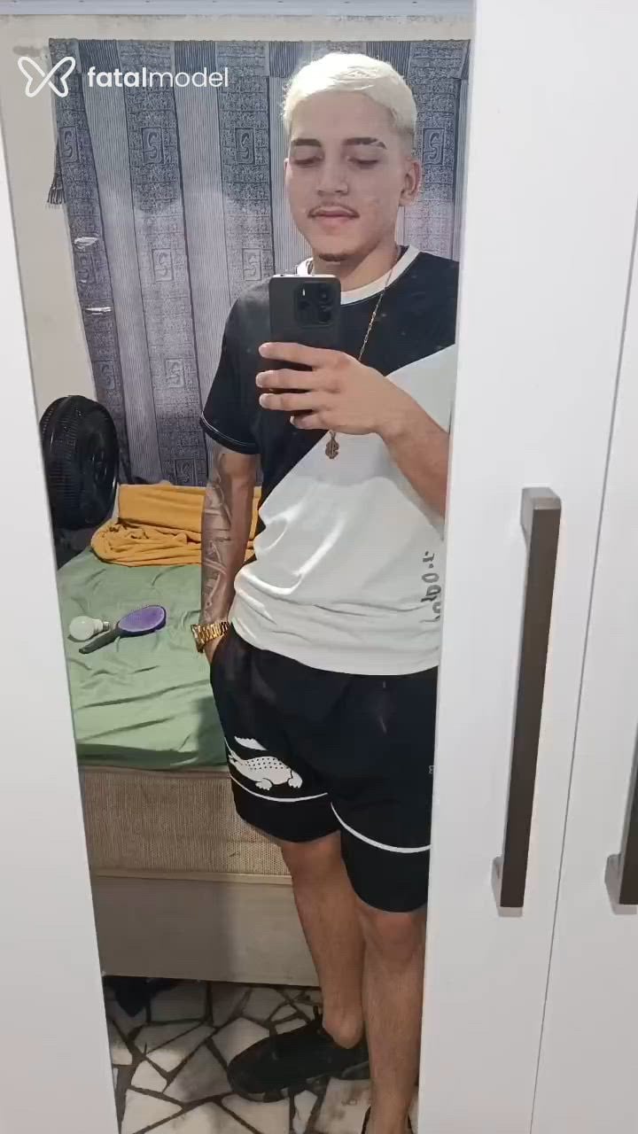 Acompanhante homem morena (o) de olhos pretos - Marcos Pz Acompanhante homem morena (o) de olhos pretos - Marcos Pz